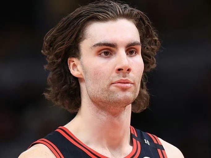 com, 人尴尬不已, 万的合同在