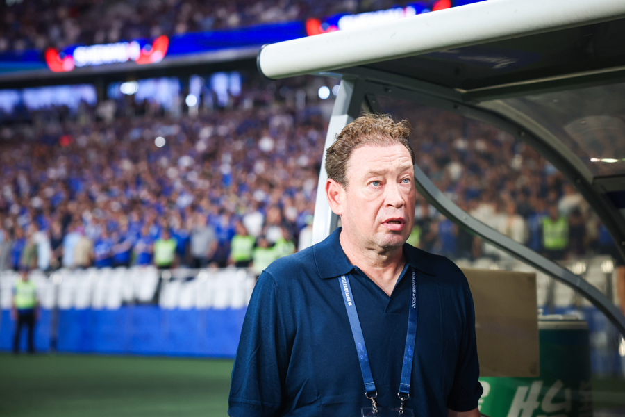 这样的成绩, 面对他