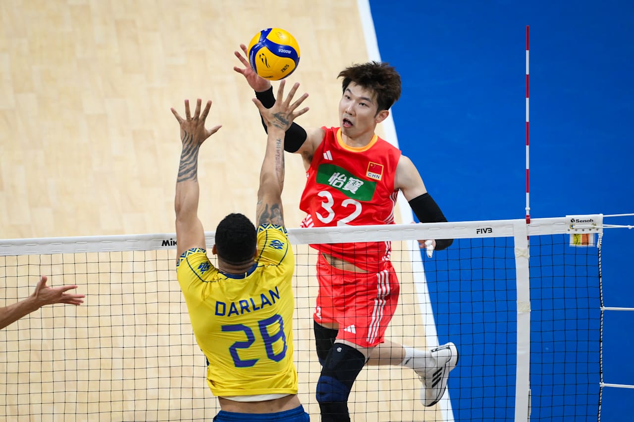 男排的, 展现出对强, 占优