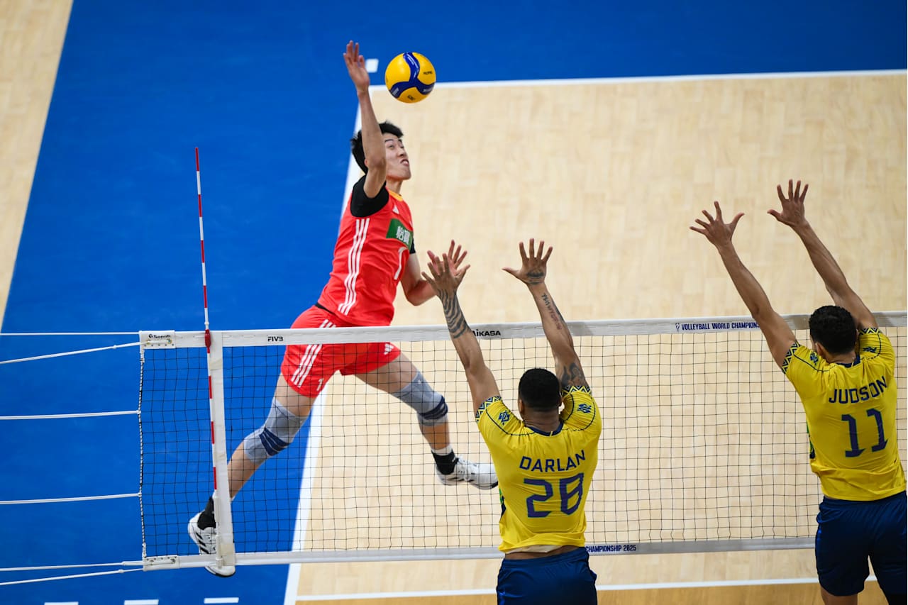 弗拉维奥, 自由人, 个被拦